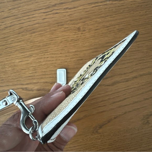 Coach Wristlet Pouch Floral Bumble Bee Crystals Burlap Leather Trim Zip Purse - Picture 12 of 15